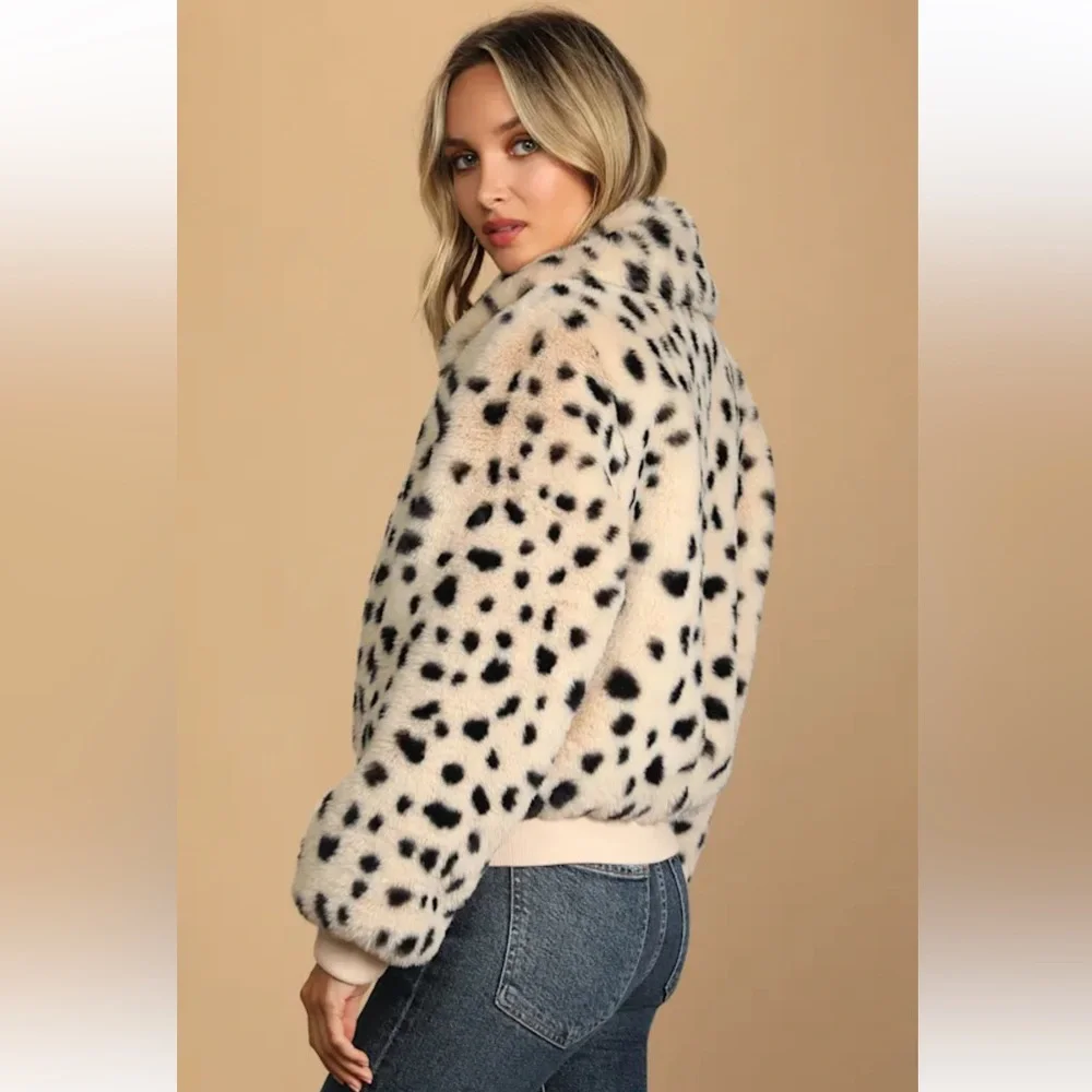 LULUS Faux Real Ivory Dot Print Fur Bomber Jacket Size Small EUC Y2K mob wife